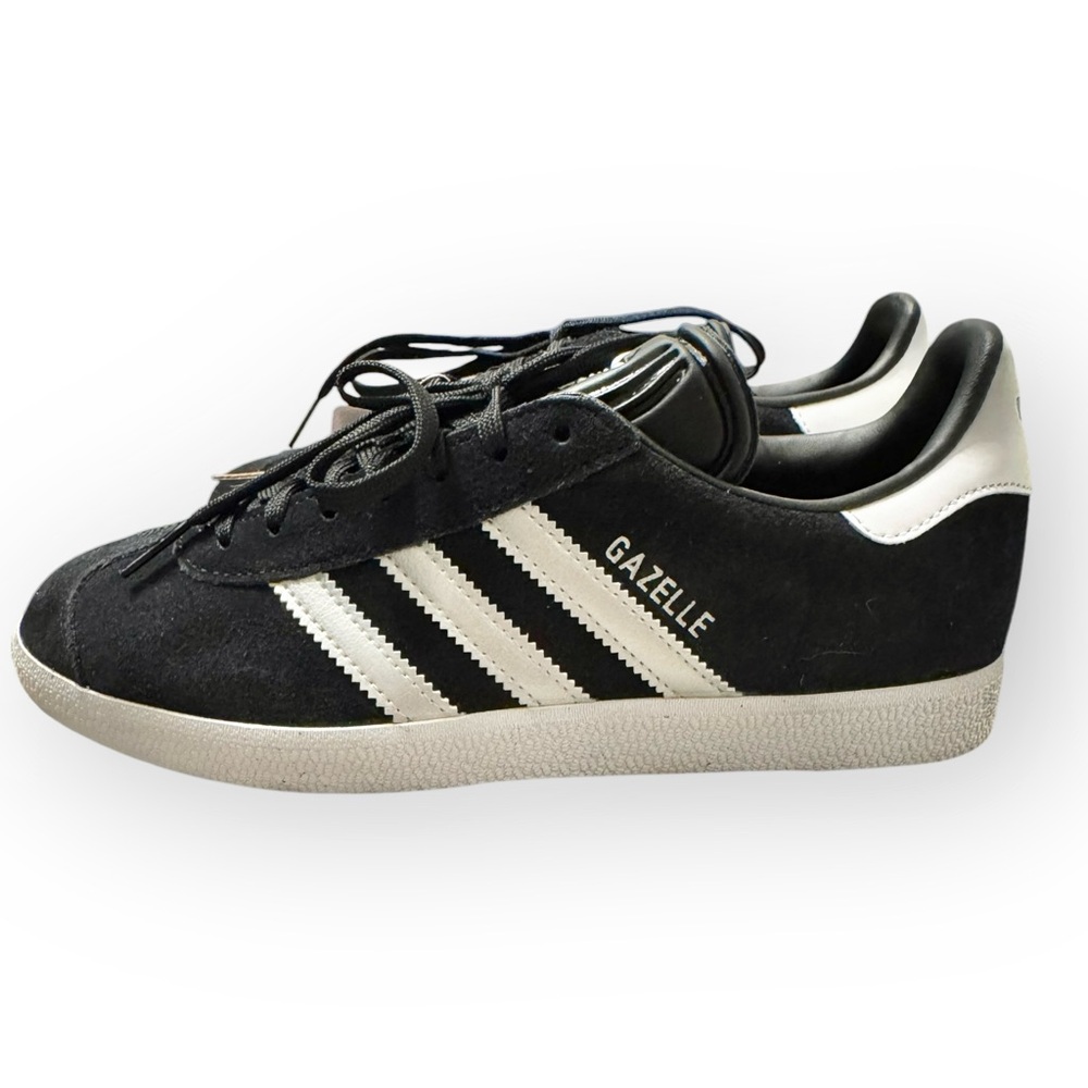 ADIDAS NIB OG Gazelle Suede Shoes in Black/Metallic Silver, Size 7 - Picture 10 of 16